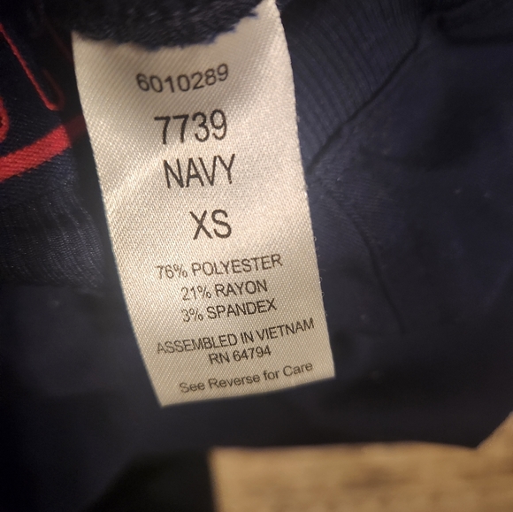 Med Couture Set Touch Top Small, bottoms XS - Picture 6 of 7